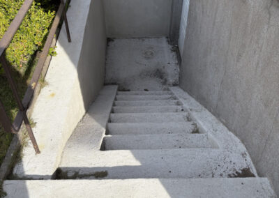 reparation av källartrappa