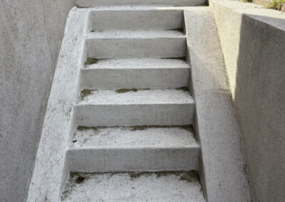 reparation av källartrappa